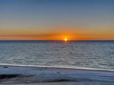 19 Whispering Sands Dr APT 1105, Sarasota, FL, 34242