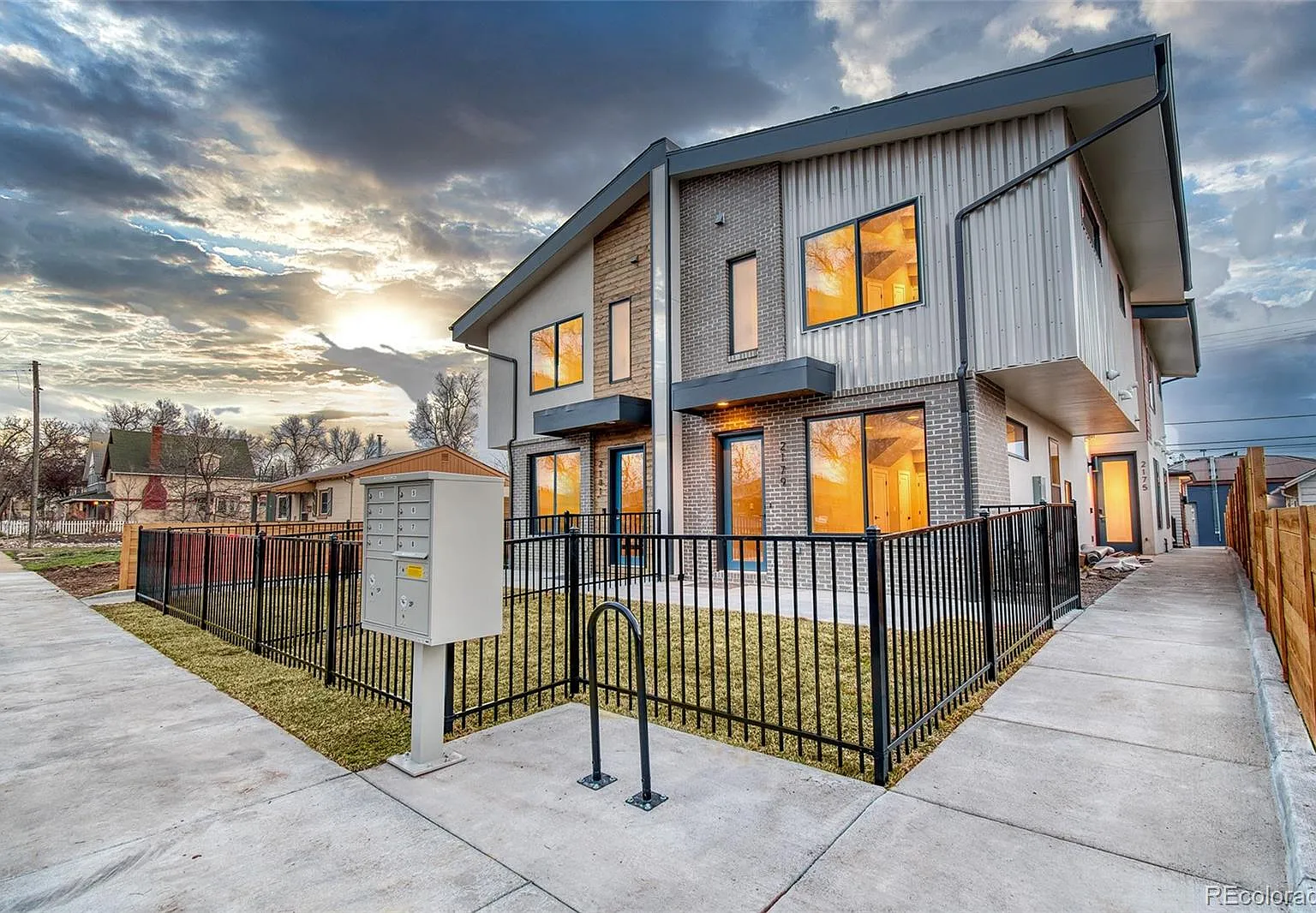 3 bed, 3.5 bath, 1378 sqft, $3,375 — Photo 1