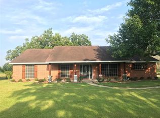 118 Country Cr 609a Rd, Angleton, TX 77515