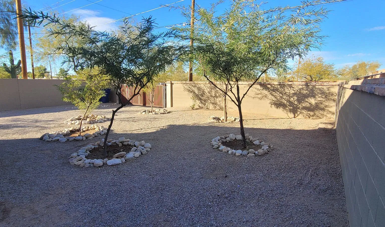 2 bed, 1.0 bath, 700 sqft, $1,275 — Photo 4