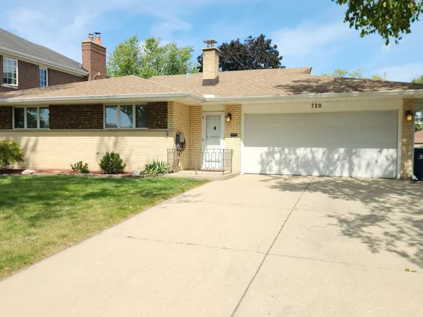 720 Ambleside Rd, Des Plaines, IL 60016