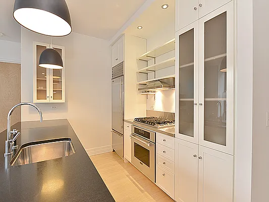 Rented by Cooper & Cooper Real Estate | media 11