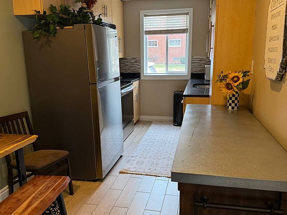 4th image of 315 N Eton St APT A