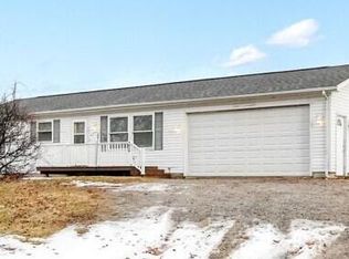 1930 E Kimmel Rd, Jackson, MI 49201