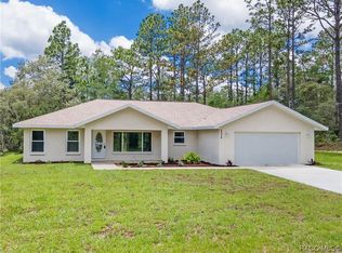8036 N Pickinz Way, Citrus Springs, FL 34433