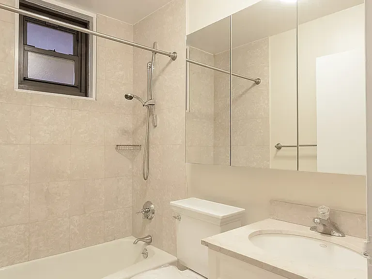 182 E 95th St #6B — Photo 7