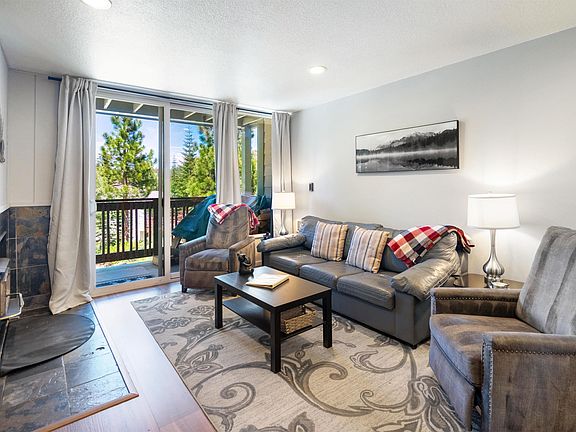 2nd image of 261 Lakeview Blvd #57