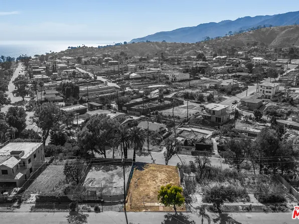 515 N Las Casas Ave, Pacific Palisades, CA 90272