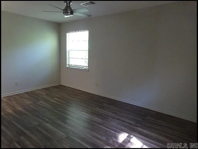 701 N Buchanan St — Photo 13