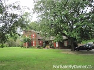 1095 Wood Valley Rd, Waycross, GA 31503