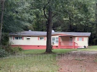 1005 Vega Rd, Meansville, GA 30256