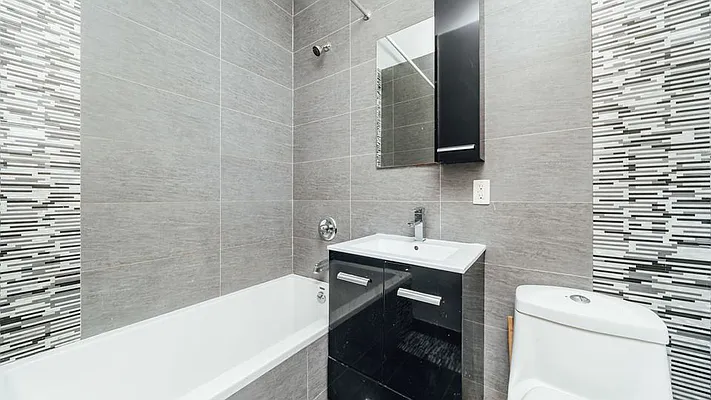 Rented by Nooklyn NYC LLC | media 30