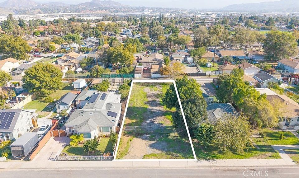 1st image of 929 Fullerton Ave Lot 41