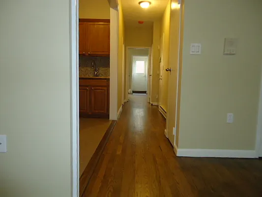 Rented by Hakeem Shahid, LREB | media 6