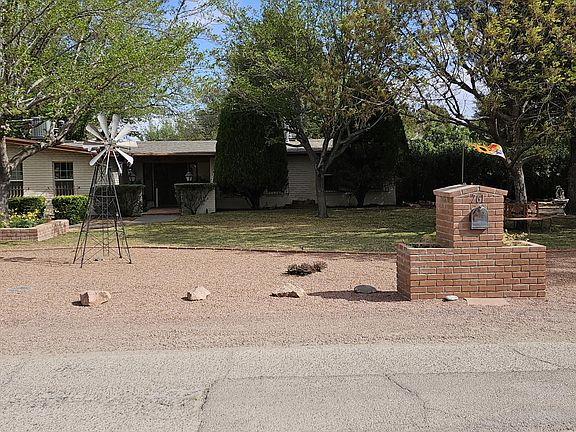 3rd image of 761 Camino Real Ave