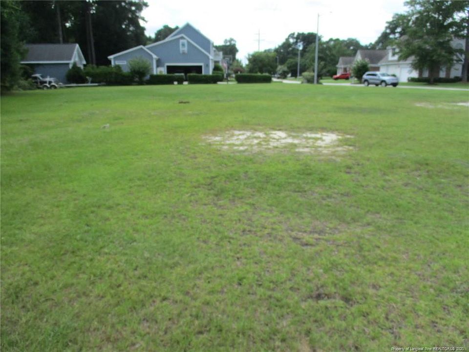 1st image of 2861 Delaware Dr