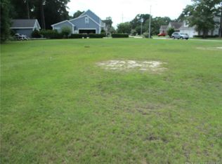 2861 Delaware Dr, Fayetteville, NC 28304
