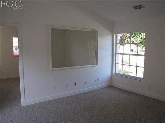5th image of 1414 SE 1st Ter