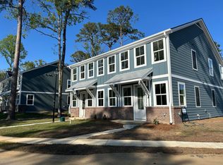 491 Martins Creek Blvd, Summerville, SC 29485