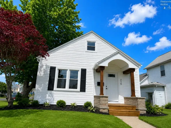 216 S Buchanan St, Fremont, OH 43420