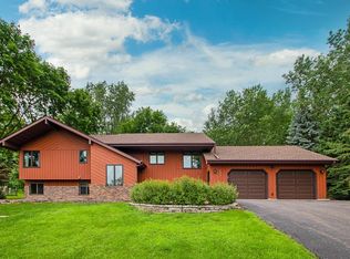 7848 Demontreville Trl N, Lake Elmo, MN 55042