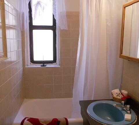 2nd image of 2042 5th Ave #6E