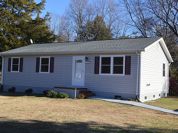 2nd image of 15458 Delaware Dr