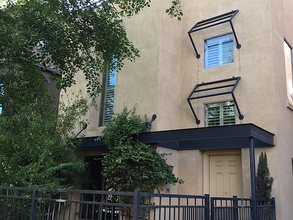 3rd image of 615 E Portland St Unit 113
