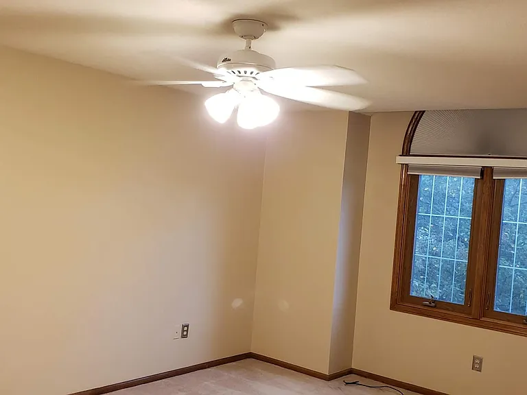9020 Iltis Dr — Photo 12