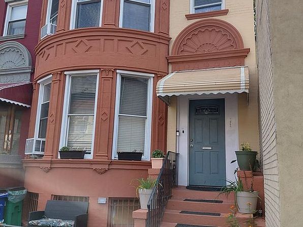 1050 Lincoln Pl