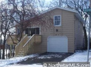 3215 Roxbury Ln, Mound, MN 55364