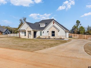 14662 Woodland Creek Dr, Tyler, TX 75706