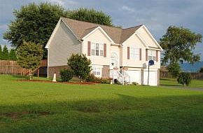 1st image of 1005 Mountain Breeze Ln