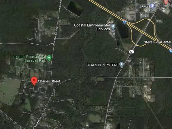 Charles St, Lacombe, LA 70445