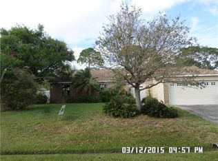 665 SW Grove Ave, Port Saint Lucie, FL 34983