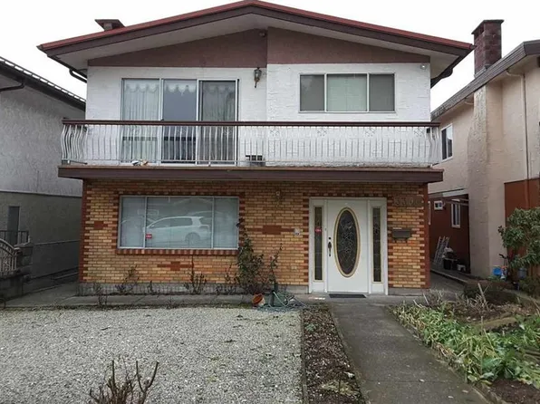 3390 Queens Ave, Vancouver, BC V5R 4V1