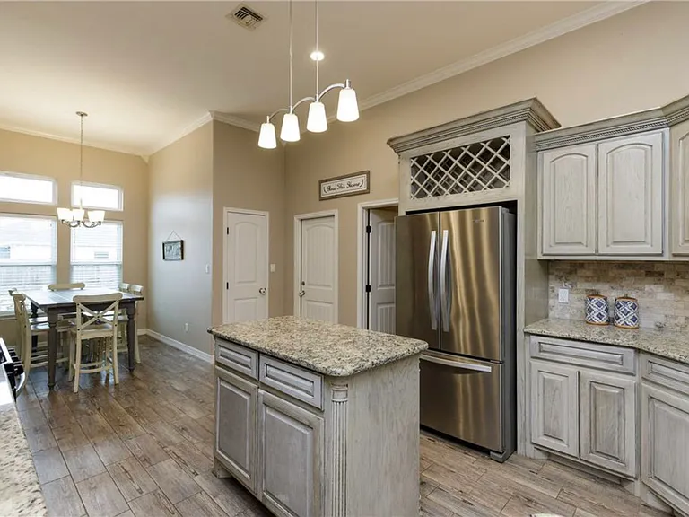 4010 Bridgett Dr — Photo 6