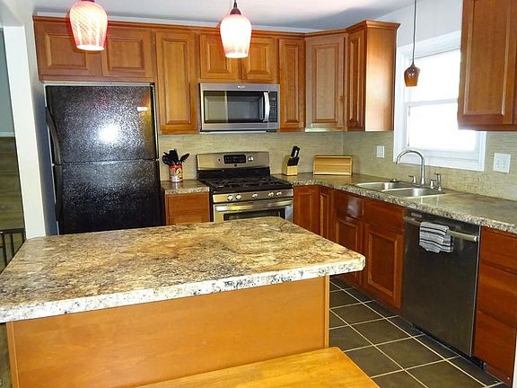 5th image of 21922 Crestridge Dr