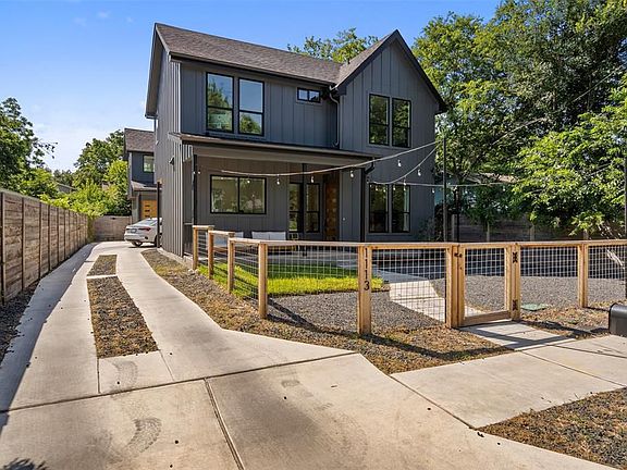 4th image of 1113 Christie Dr #1