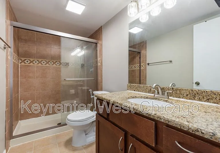 1851 Fox Run Dr #B — Photo 15