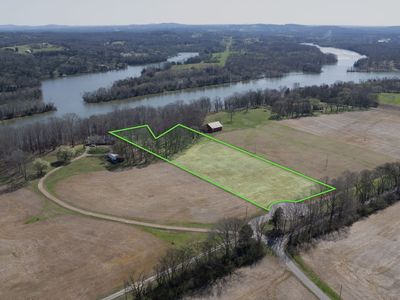 1111 E Robertson Rd, Castalian Springs, TN, 37031