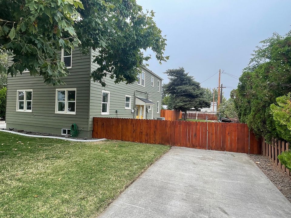1st image of 1406 Thayer Dr
