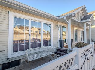 4425 Mills Civic Pkwy UNIT 503, West Des Moines, IA 50265