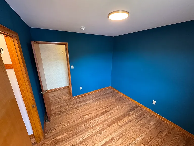 804 Elmwood Ln — Photo 23