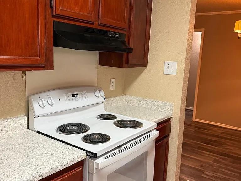 9797 Leawood Blvd #1101 — Photo 2