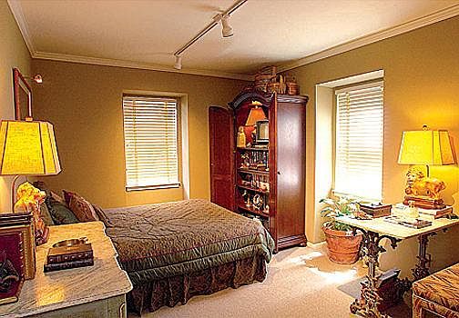 5th image of 4425 Jarboe St APT 9