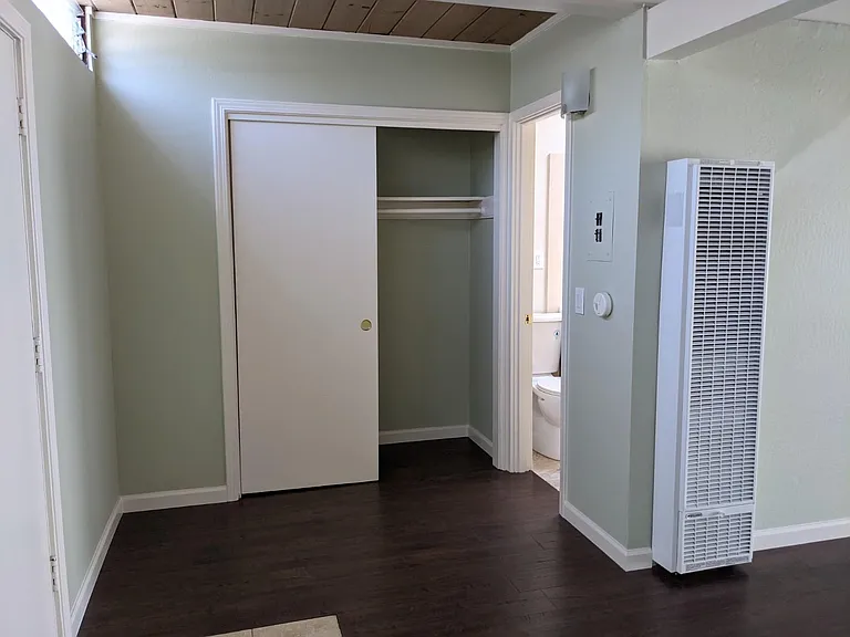 1930 Montecito Ave #5 — Photo 5