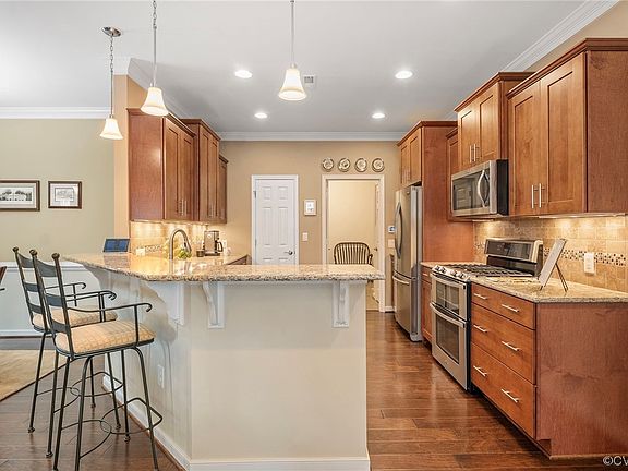 4th image of 11105 Lantern Way