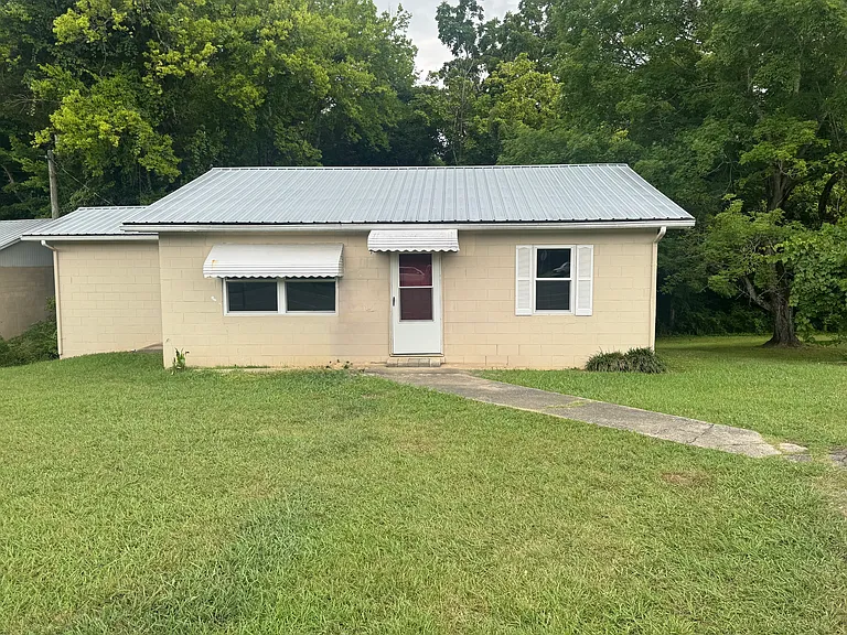 4104 Highway 411 — Photo 2