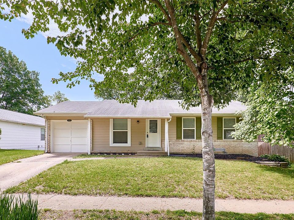 1st image of 11980 Meadow Run Ct